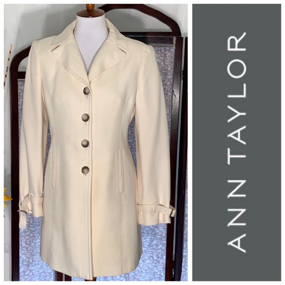 Ann Taylor Jackets & Blazers - Ann Taylor “Winter White” coat.